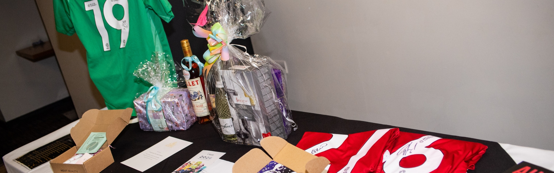 Golden Envelope raffle raises record-breaking £1,910 at Heart of Doncaster Awards